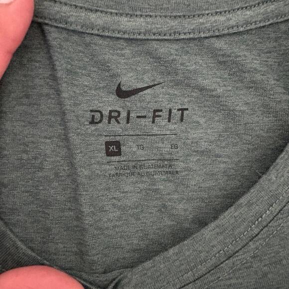 Nike Dri-Fit Green Men's T-Shirt Size XL - Picture 3 of 3